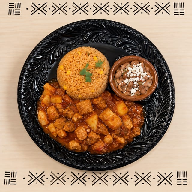 Guiso De Puerco Rojo.