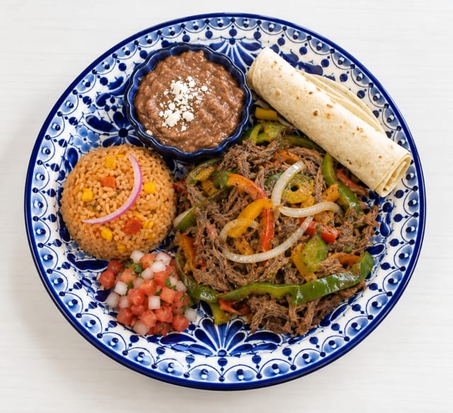 Plato Azteca.